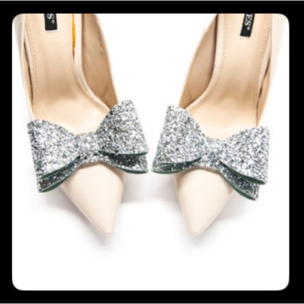 Clip On Glitter Bows for Shoes or accessories